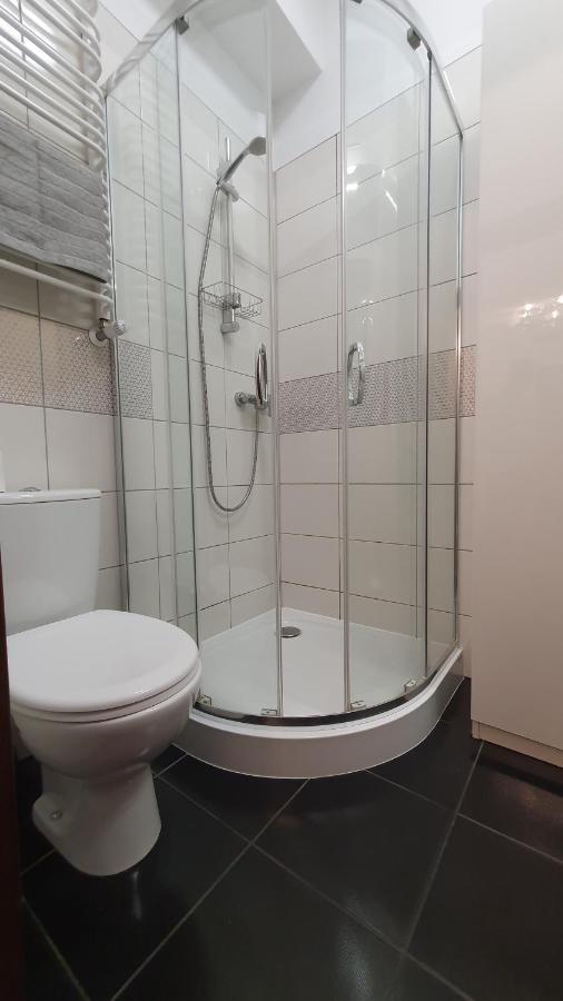 Apartament Przy Starowce - Bella โบเลสวาเวียส ภายนอก รูปภาพ